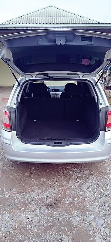 hyundai masin: Opel Astra: 1.3 l | 2007 il 350000 km Universal — 7