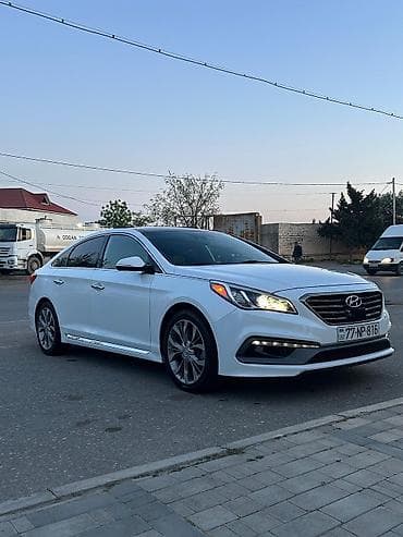 Hyundai Sonata: 0.5 л | 2015 г. Седан