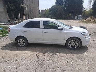 5: Chevrolet Cobalt: 1.5 l | 2024 il 60000 km Sedan — 5