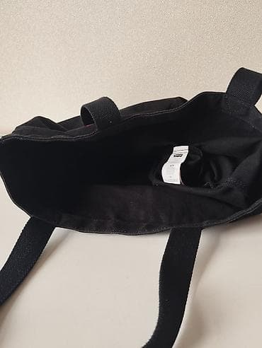 Sumka teze hec əl dəyilməyib deyerinən aşağı satıram — 9