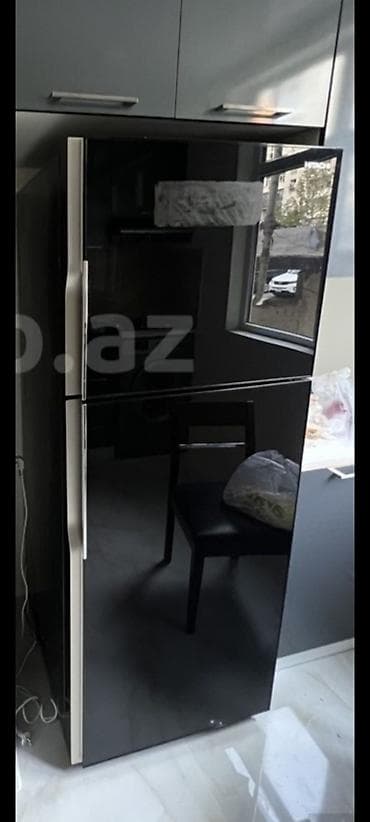 İşlənmiş 2 qapılı Hitachi Soyuducu Satılır, rəng - Qara