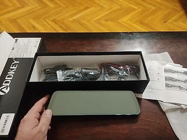 videoregistrator: ADDKEY arxa görüntü güzgüsünə inteqrə olunan avtomobil — 2