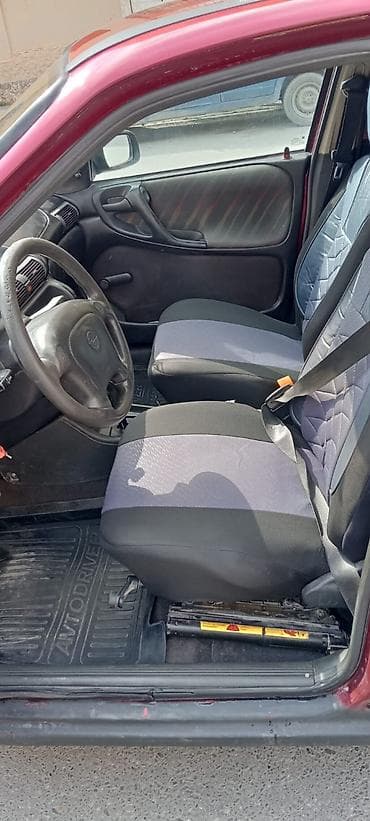 qırmızı maşın: Opel Astra: 1.6 l | 1997 il 32533 km Hetçbek — 6