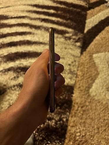 telefon s21: IPhone Xs, Qızılı, Face ID — 2