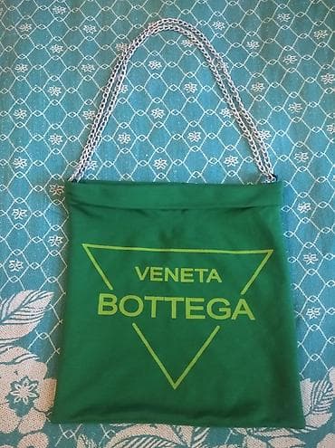 bot batinka: Çiyin çantası, Bottega Veneta, İşlənmiş — 2