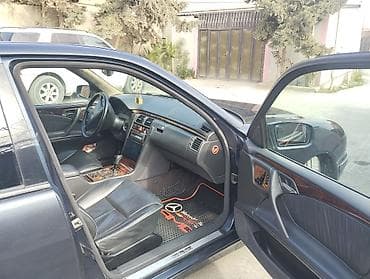 e class 220: Mercedes-Benz E-Class (W210) sedan - Kuzov: 4 qapı, tünd boz rəng — 7