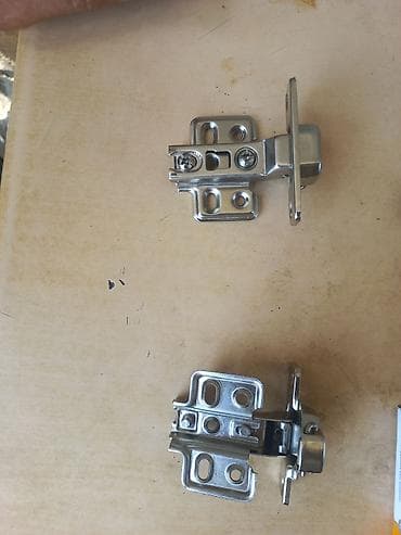 Дом и сад: Ədədi 10 qəpik 14 min ədəddir.Mebel qapıları üçün menteşə dəsti - — 1