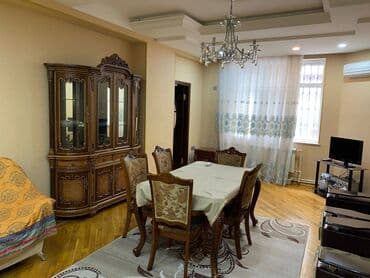9 mkr 3 otaqli evler: Nərimanov rayonu,Heyder Əliyev mərkəzinin yanında,3 otaqlı,tam — 1