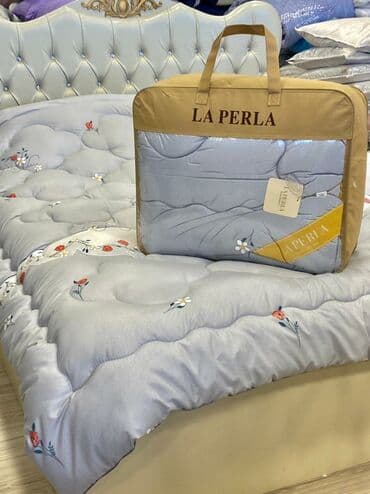 sade aboylar: Laperla qış yorğanları, tək taxt üçün var, digər rəngləridə var — 1