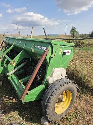 traktor k701: Özdöken taxıl səpən (dane + gübrə) aqreqatı - Markası: Özdöken - — 2