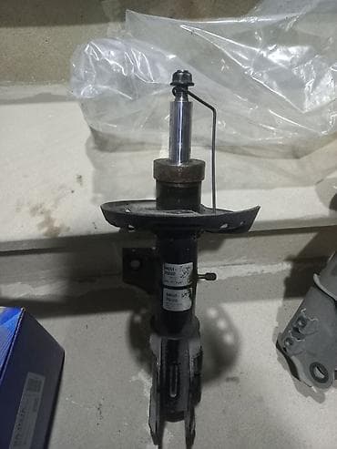 masin ucun sticker: Sağ ön, Sol ön, Kia, 2016 il, İşlənmiş — 2