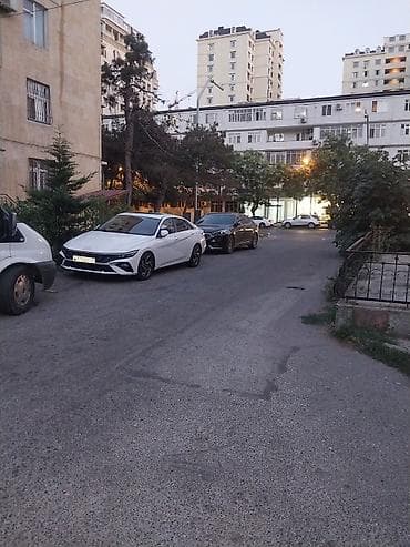 Daşınmaz əmlak: İcarəyə verilir – hazır mətbəx/istehsal sahəsi Xüsusiyyətlər: - Tam — 10
