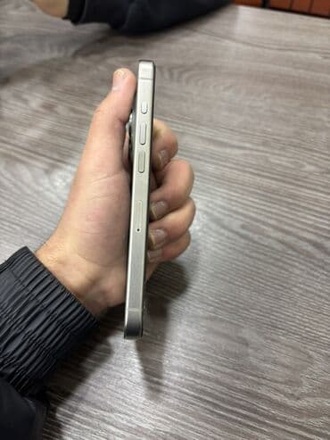 iphone 12 pro max kreditle: IPhone 15 Pro, 128 GB, Gümüşü, Face ID — 2