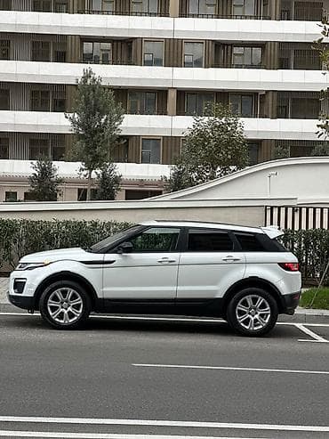 range rover on susesi: Land Rover Range Rover Evoque: 2 l | 2017 il 80000 km Krossover — 3
