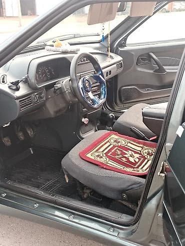 Kirdideti 22 ay qalib LADA Samara (VAZ 2114) hetçbek - Kuzov: 5 — 3