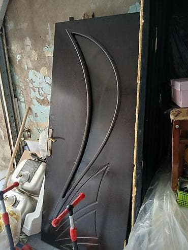 Metall giriş qapısı – dekorativ relyefli dizayn - Material: qalın