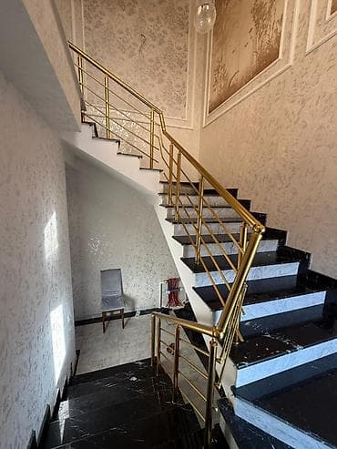 Qızılı rəngli paslanmayan metal məhəccər – mərmər pilləkənlər üçün - lalafo.az -da Qızılı rəngli paslanmayan metal məhəccər – mərmər pilləkənlər üçün -