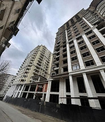 emircanda ev satisi: Satılır 2 otaqlı yeni tikili 79 m², 28 May m. Kateqoriya Yeni tikili — 5