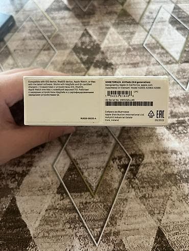 İşlənmiş Simsiz (Bluetooth) Qulaqcıqlar, Apple, rəng - Ağ