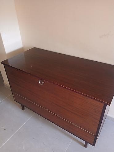 sandiq: Taxta sandıq/çəkməcə tipli şkaf - Material: laklı taxta/finir (tünd — 2
