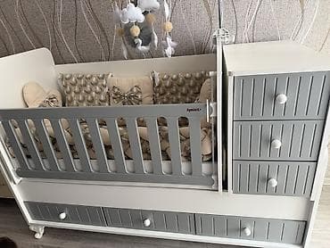 yastıq satışı: Oğlan və qız üçün, Yeni, Dördbucaq, Beşik, Dəst ilə, Matras ilə, Yellənmə mexanizmsiz — 1