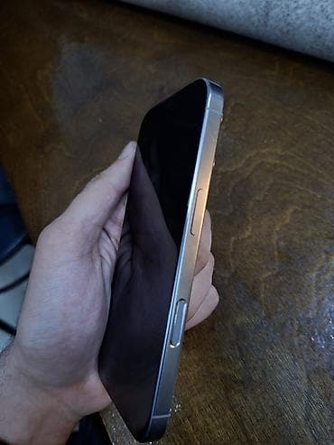 iphone 8 plus təzə: IPhone 16 Pro, Gümüşü, Face ID — 3