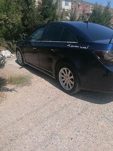 аз авто: Chevrolet Cruze: 1.4 л | 2010 г. Седан — 3