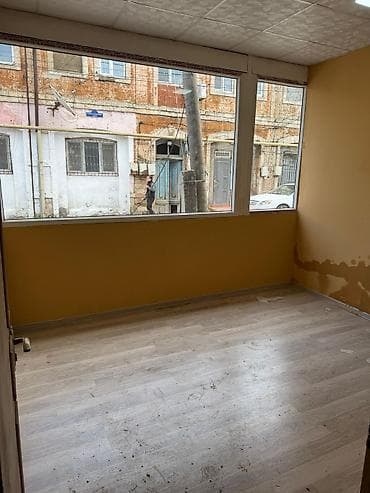 sabunçu bazarı: İcarəyə obyekt – geniş vitrinli ticarət sahəsi - Küçəyə tam üzlü — 8