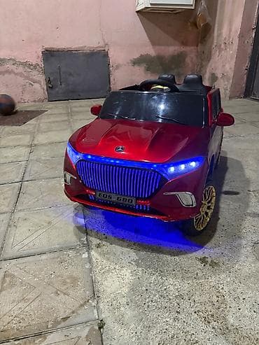Uşaq üçün elektrik maşınları: Salam usaq ucun 1 yasdan 6 yasa kimi 4 matordu tezedi cox az islenib — 8