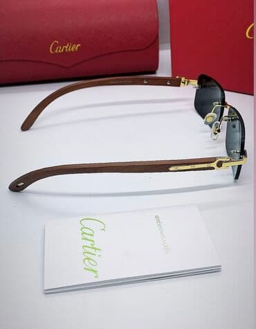 cartier eynek: Cartier, hadiyya qabi ile — 3