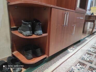 вешалка в прихожую настенная: Комод — 4