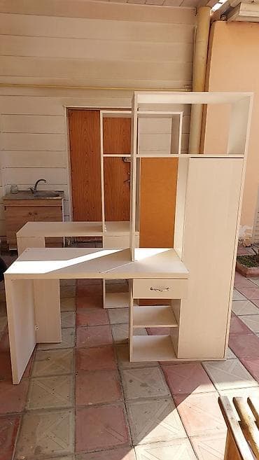 komputer masalar: İki ədəd künc kompüter masası və çoxfunksiyalı rəf/dolab kombinasiyası — 2