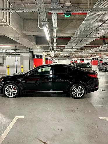 kia salony: Kia Optima: 2 l | 2012 il Sedan — 4