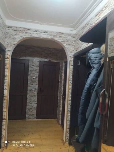 sarayda kiraye: Yasamal rayonu (Nərimanov heykəlin yaxınlığında) köhnə tikili orta — 7