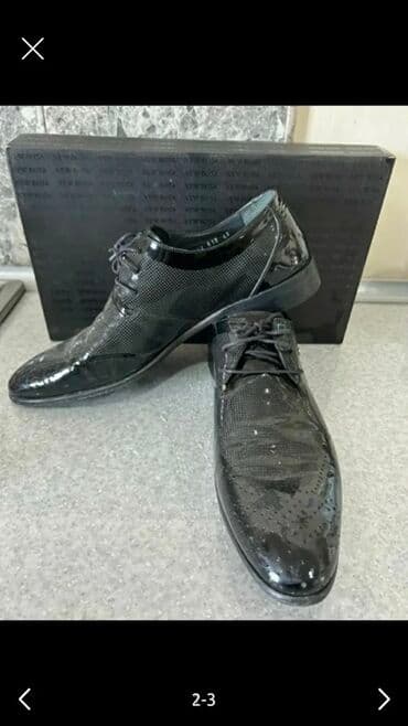 kişi kaşketləri: Klassik kişilər üçün şnurla bağlanan laklı dəri ayaqqabı - Brend — 1