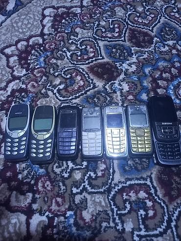 adapter hp: Köhnə düyməli telefonlar dəsti Nokia 1110 Qeydiyyat olunmalıdır Nokia — 1