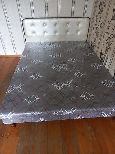 Qara Qarayev metrosuna 5 dəqiqəlik məsafədə, Planet şadlıq sarayının — 6