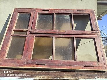 Taxta pəncərə çərçivəsi, şüşəli - Material: qalın taxta karkas -