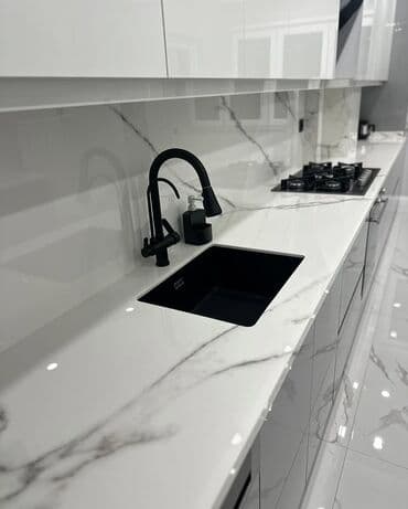 avanqard mebeller: Mətbəx dəsti müasir dizaynı ilə funksionallığı və estetik görünüşü — 13