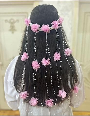 toy ucun paltar modelleri: Zərif saç aksesuarları – çiçəkli, muncuqlu və kəpənəkli modellər - — 1