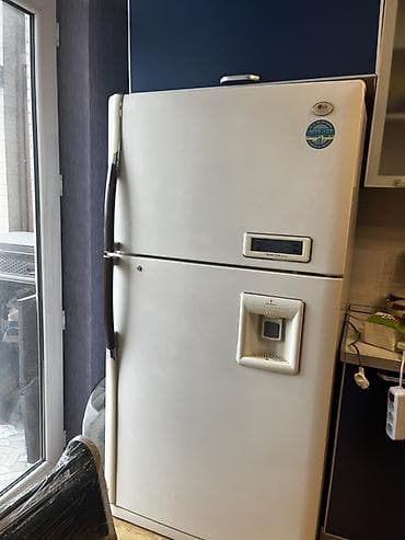 2 qapılı LG Soyuducu Satılır, rəng - Ağ, Dispenserli