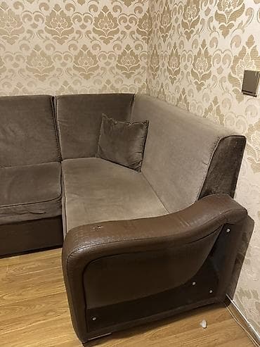 kitab refleri satilir: Künc divan, İşlənmiş, Açılan, Bazalı, Vеlur parça, Çatdırılma yoxdur — 2