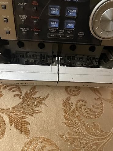 audi a8: Samsung MAX-DJ650 mini audio sistemi Xüsusiyyətlər: - Mini Component — 3