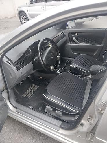 elantra 2012 android: Daewoo Gentra: 1.5 l | 2013 il Sedan — 2