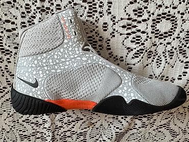 butsi nike: Tamamilə yeni güləş ayaqqabısı satılır. Boks üçün də uyğundur 80 — 4