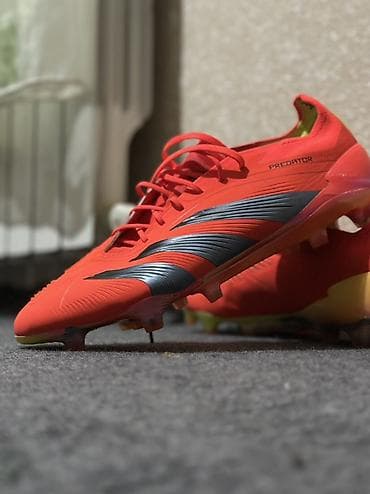 forma az: Butslar Adidas, Ölçü: 44, Yeni — 2