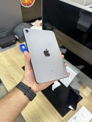ipad klaviatura: IPad Mini 6 / 64GB / 2022 / Space Grey Ideal veziyyetdedi. Ofisde — 2