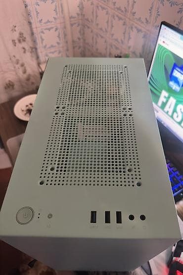 mini led: Cox az ve seliqeli istifade olunub Mint rəngdə ATX/Micro-ATX — 4
