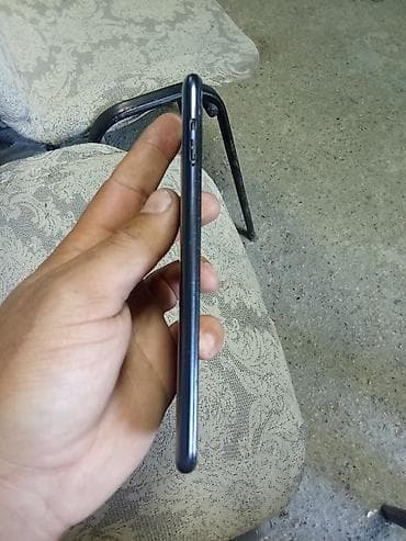 mini iphone x: Samsung Galaxy A10, 32 GB, rəng - Bej, Sensor, Qırıq — 4