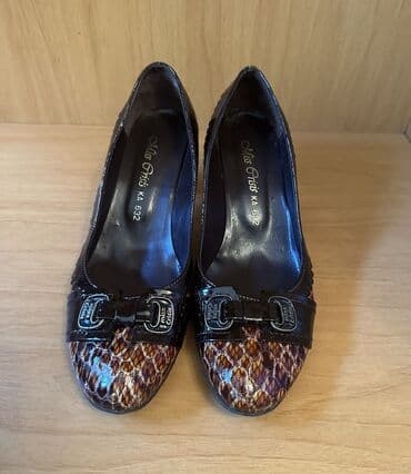 туфли мужские на кожаной подошве: Tuflilər, Ölçü: 39, rəng - Qəhvəyi, İşlənmiş — 1